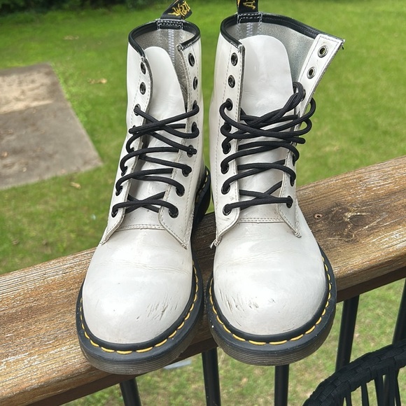 Dr. Martens Women's 1460 W Patent Leather Boot - Picture 3 of 6